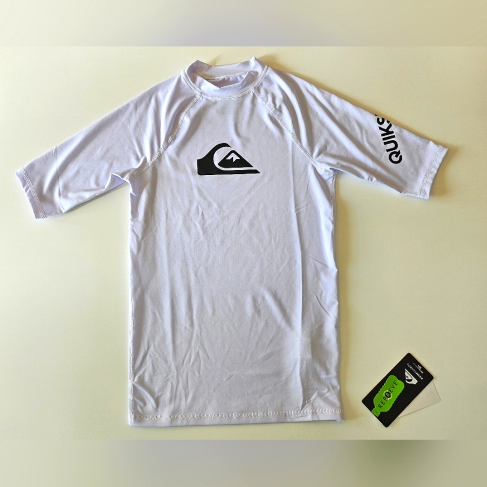 Quiksilver swim shirt boys, youth, large